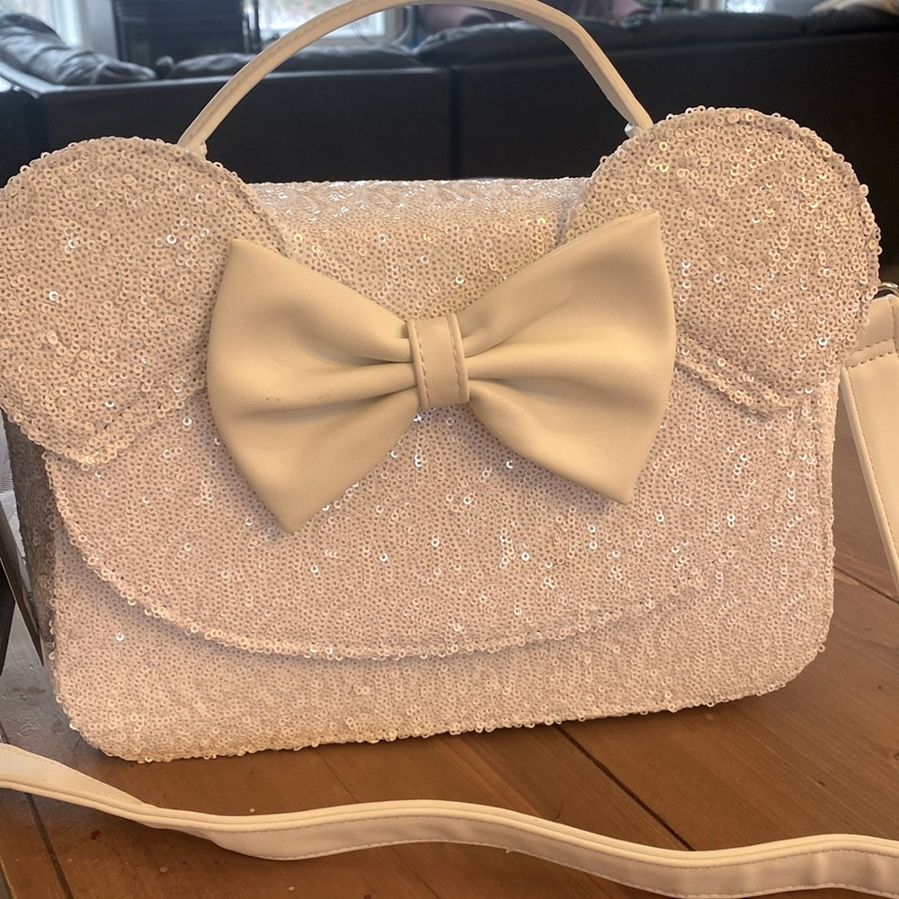 Disney White Loungely Crossbody Bag - Bridal, Interchangeable Bows
